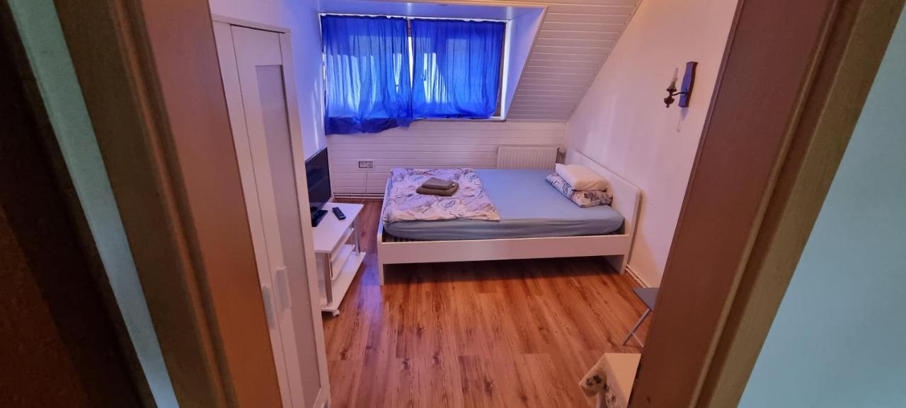 Private Askinartar Mainz